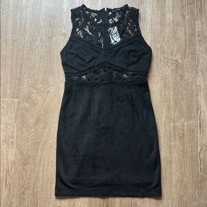 NWT Forever 21 Women’s Black Lace Mini Dress Size Small
